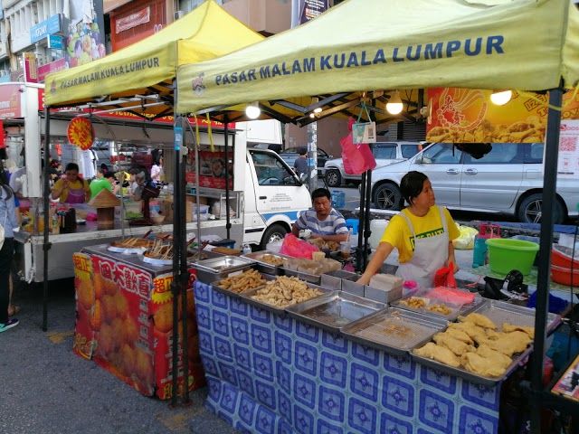 Pasar Malam Taman Connaught